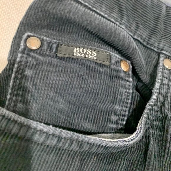 Hugo Boss Corduroy Pants Slacks Jeans 33x32 Maine Regular Fit - Picture 2 of 10